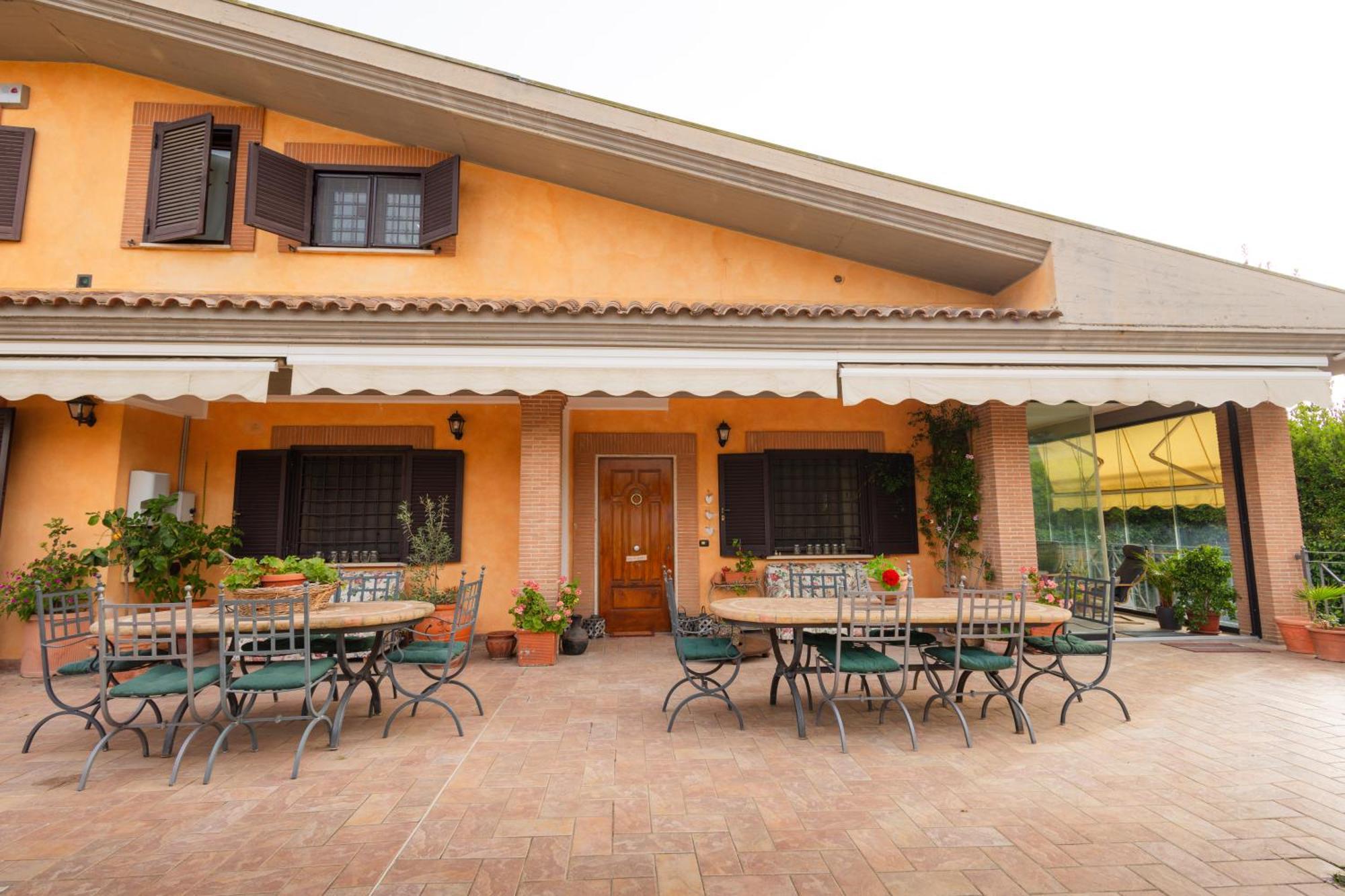 Villa Aureliana With Pool Near San Peter — Photos 3